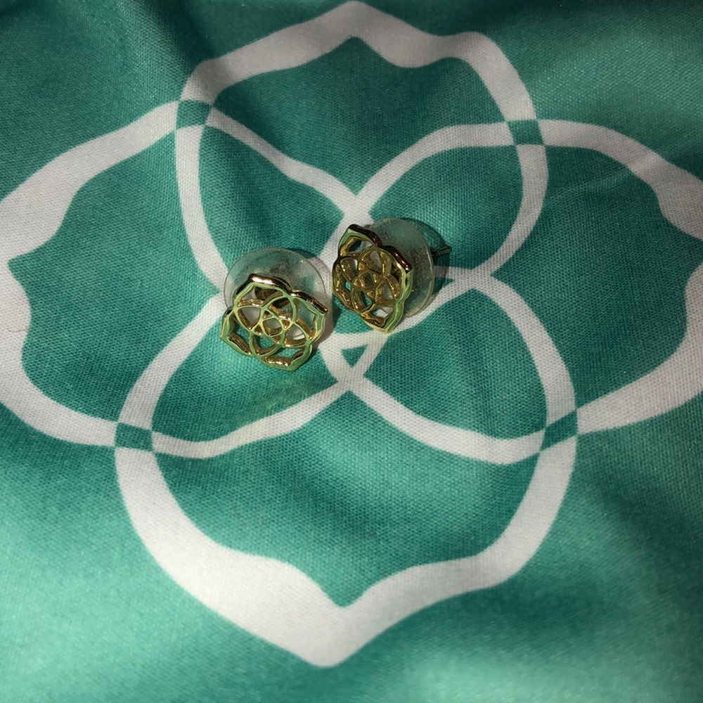 Kendra Scott logo earrings